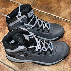 Columbia Grey Hiking Boots - Size 6